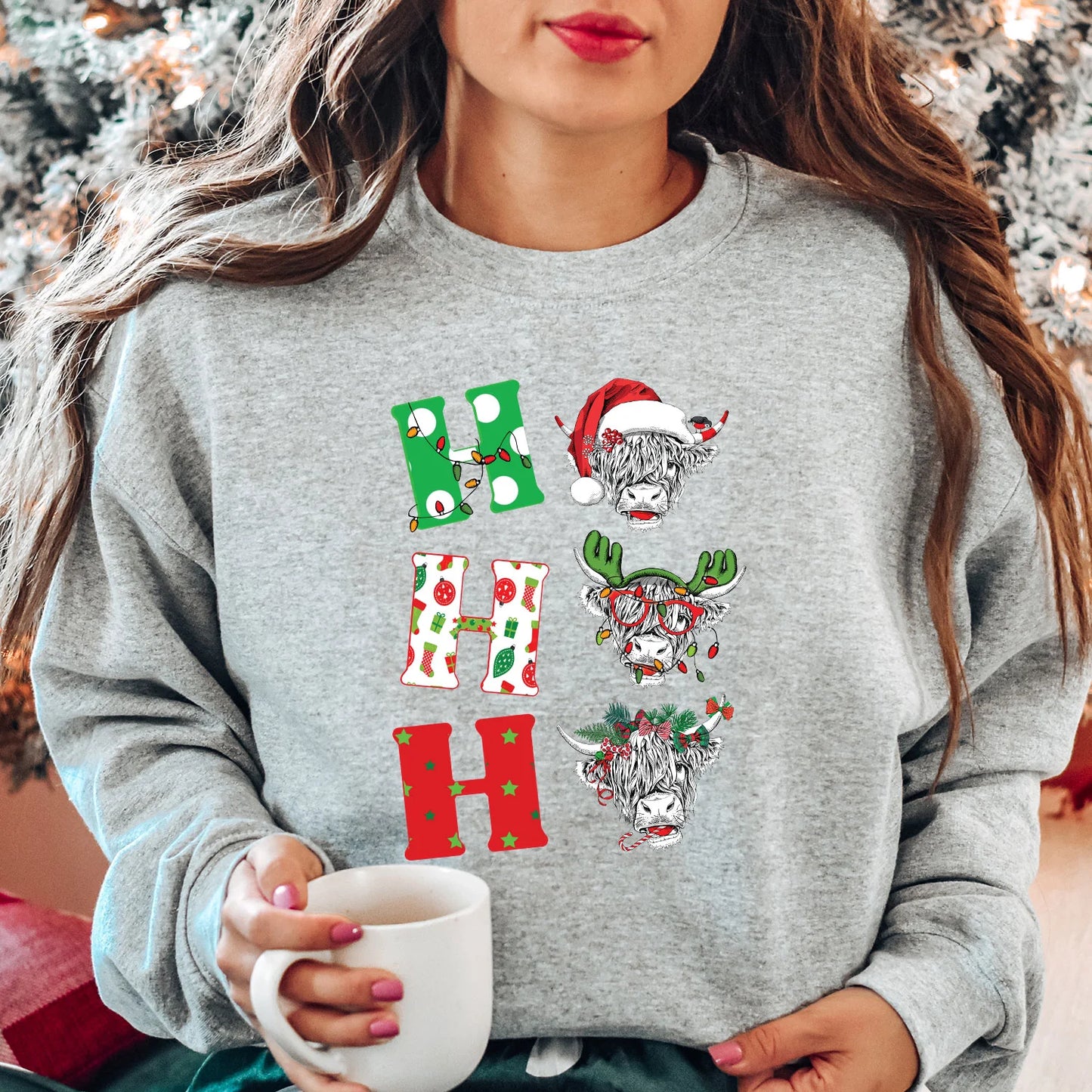 3 Highland Cows Christmas Sweater/Sweatshirt Navidad